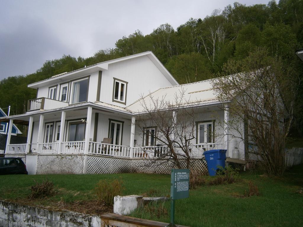 Apartement Mirador Du Fjord LʼAnse-Saint-Jean Εξωτερικό φωτογραφία