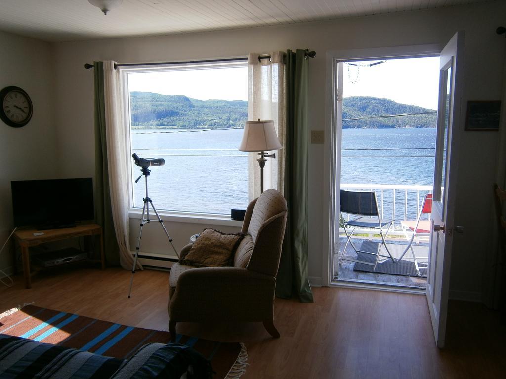 Apartement Mirador Du Fjord LʼAnse-Saint-Jean Εξωτερικό φωτογραφία